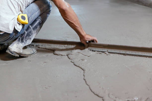 Best Concrete Flooring Contractor  in Avon, IN